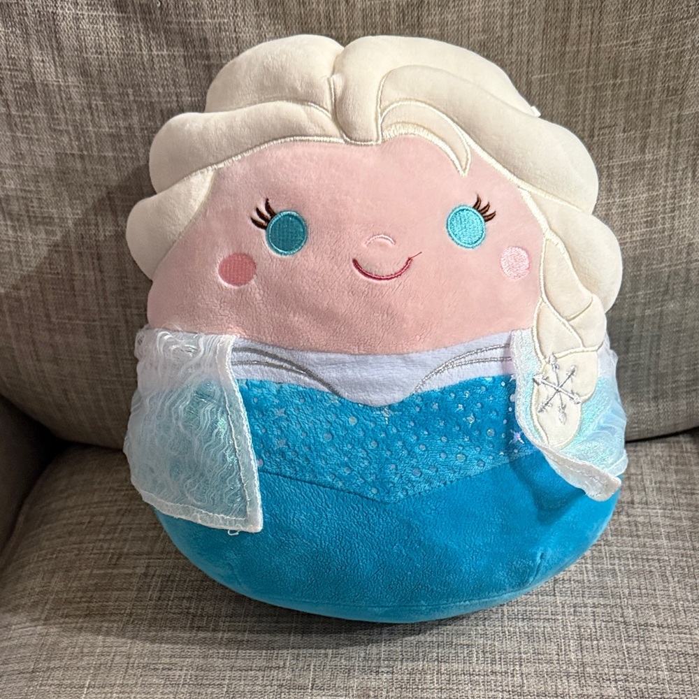 Disney Elsa‎ Squishmallow Plush with Shimmery Details 10”